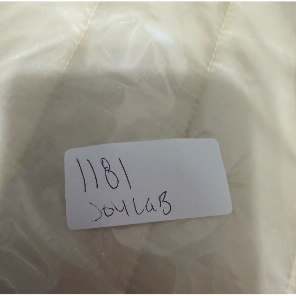 Ivory JoyLab Quilted Puffer Vest Size Medium - Picture 11 of 11